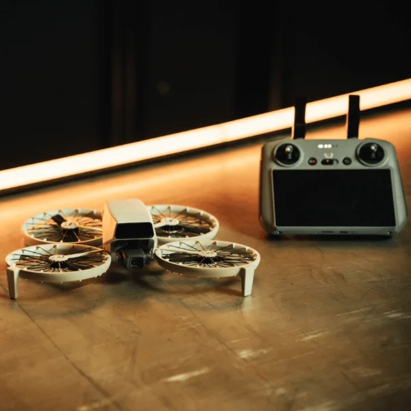 DJI Flip Fly More Combo With RC 2 Screen Remote Controller