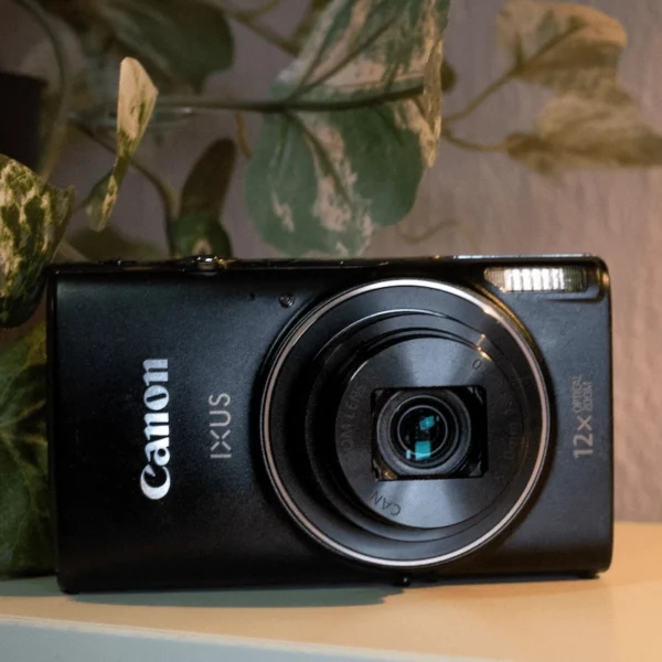 Canon IXUS 285 HS A Camera